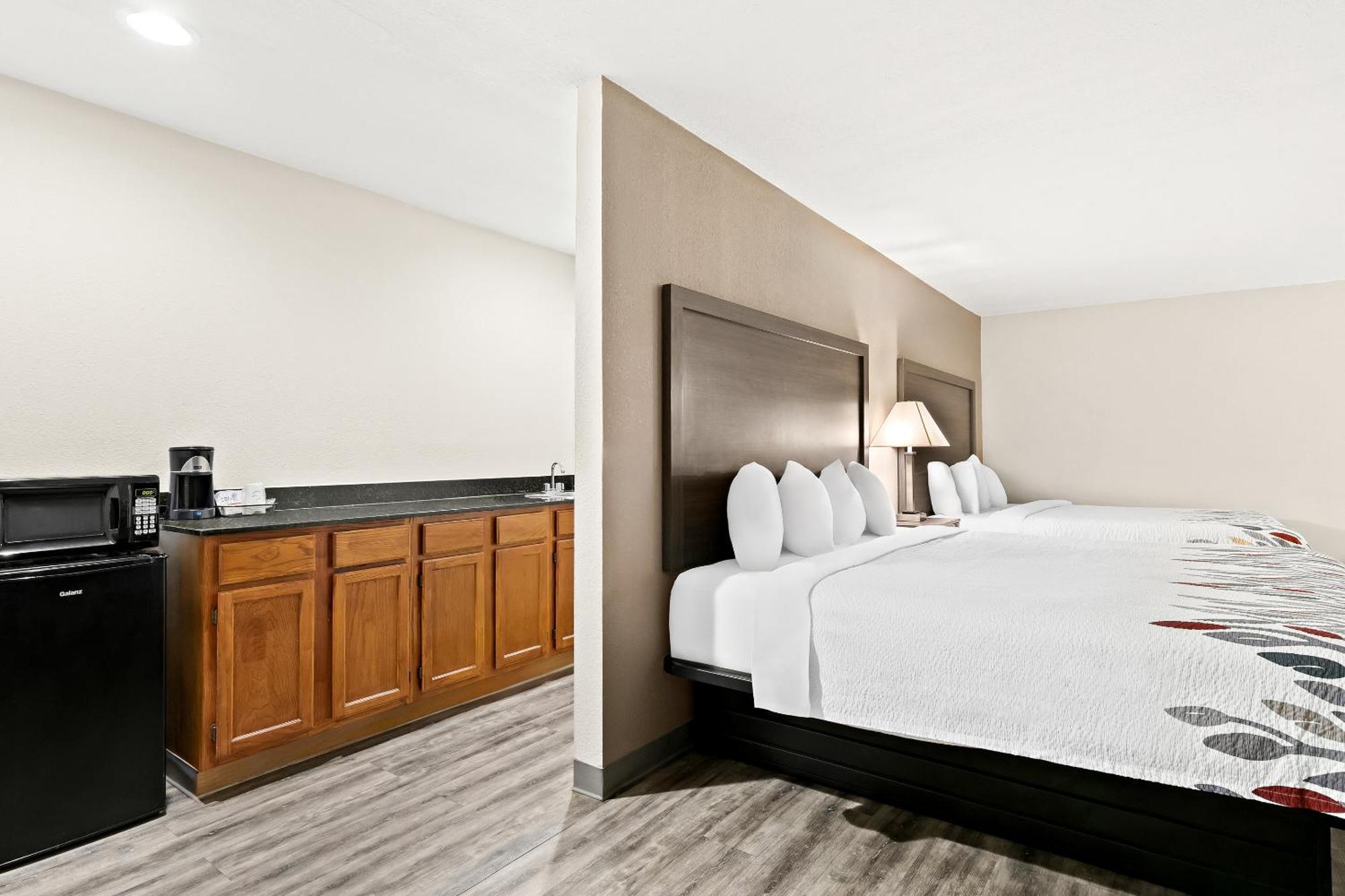 Red Roof Inn & Suites Duncan Exteriér fotografie