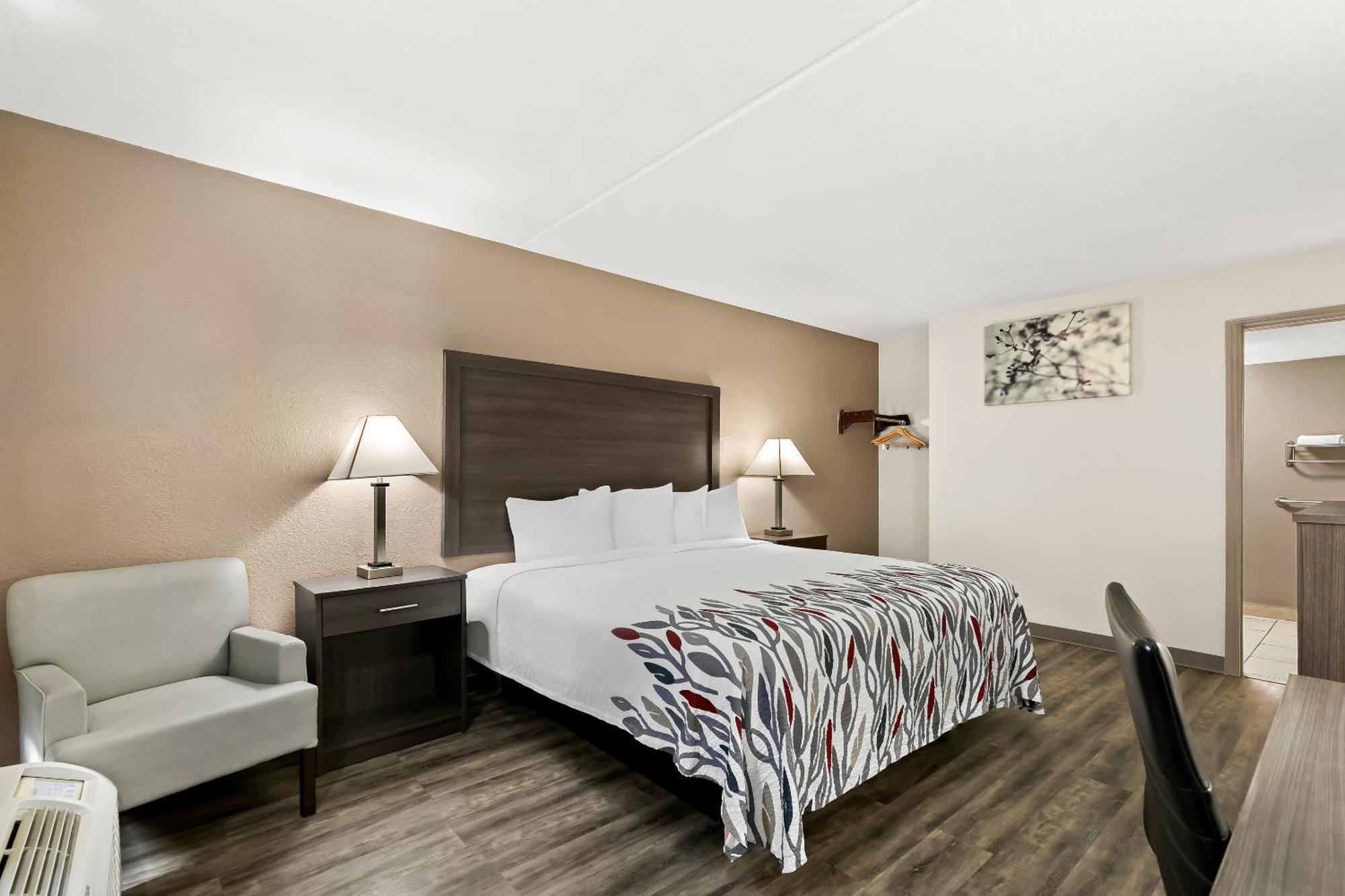 Red Roof Inn & Suites Duncan Exteriér fotografie